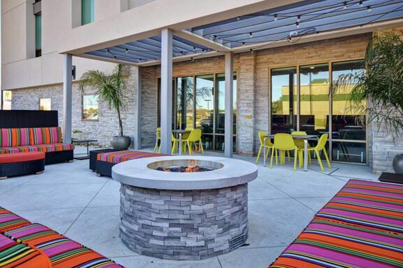 Home 2 Suites By Hilton Dothan Bagian luar foto