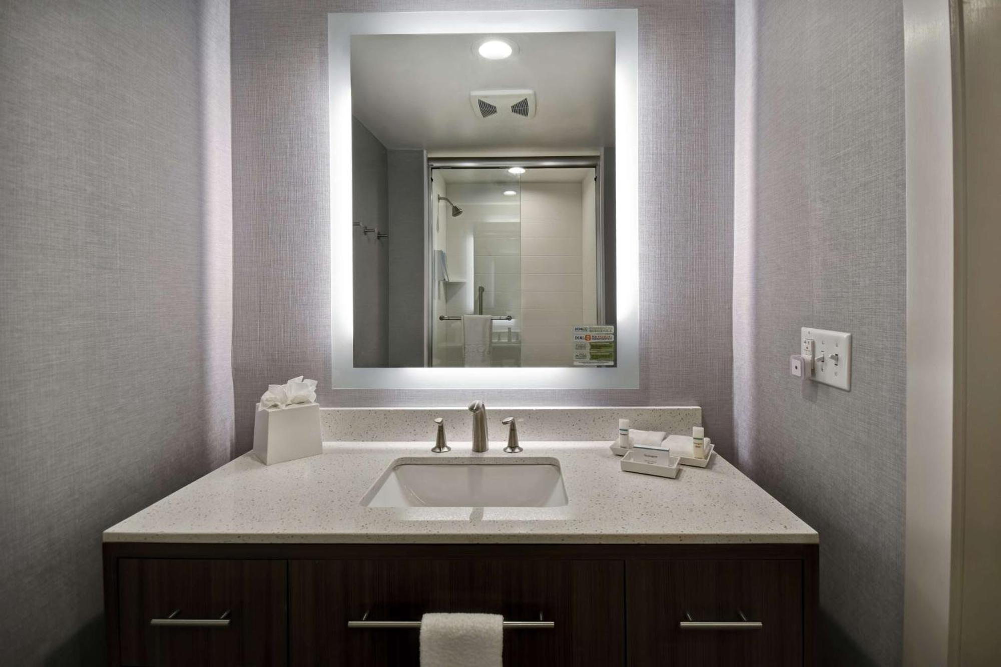 Home 2 Suites By Hilton Dothan Bagian luar foto